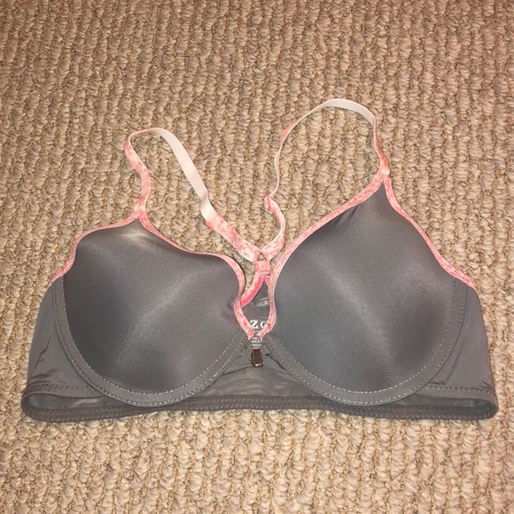 2 Izod Bras - Picture 3 of 3